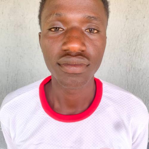  Yakubu Njien